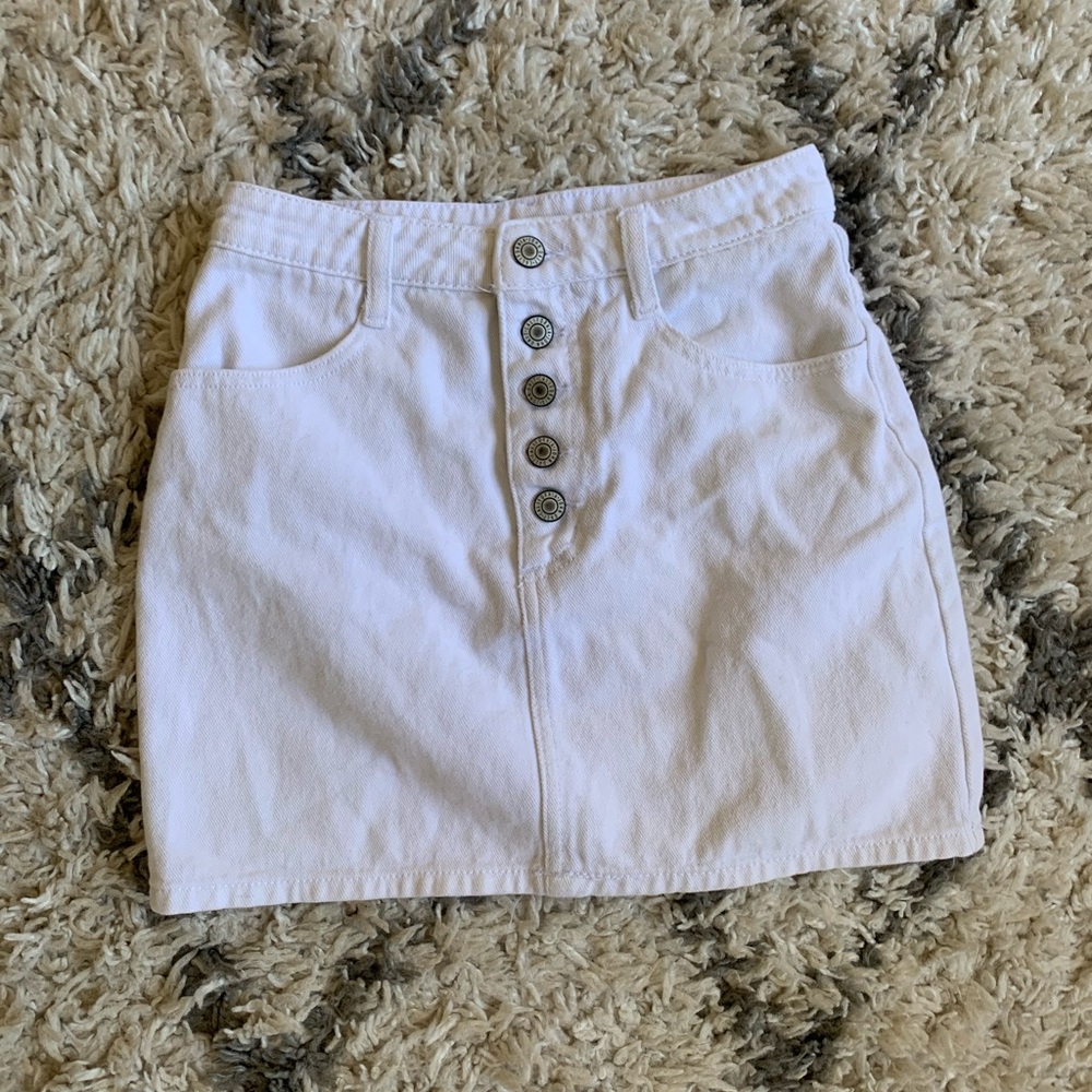 Brandy Melville White Button Up Denim Skirt